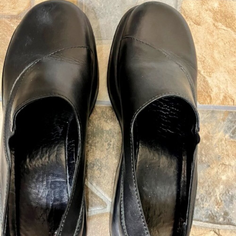 Black leather Dansko clogs, size 10.5-11